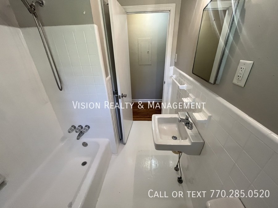 Available now, Move in Ready property image