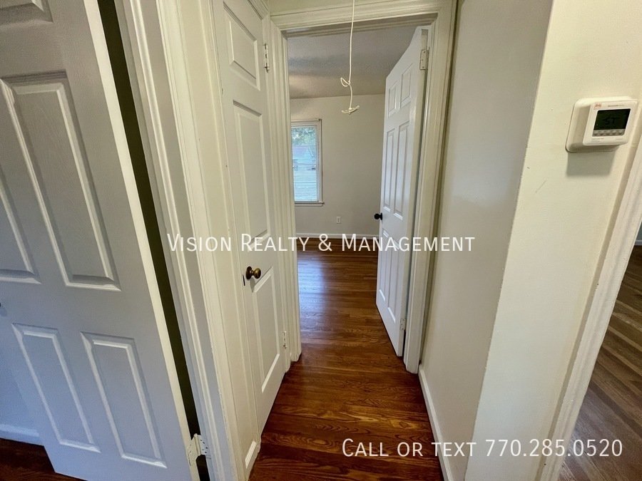 6328 Oakview Ln property image