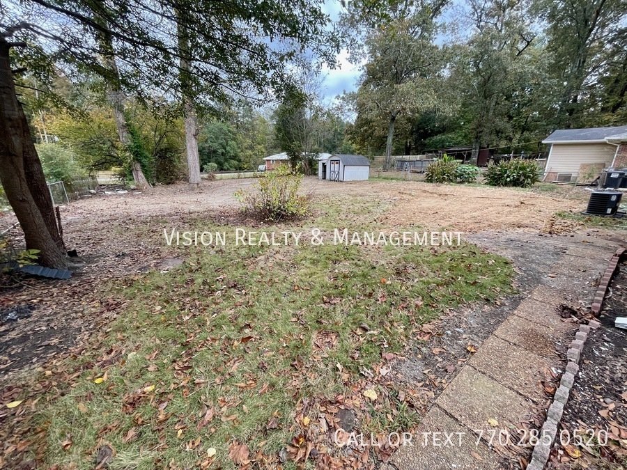 6328 Oakview Ln property image