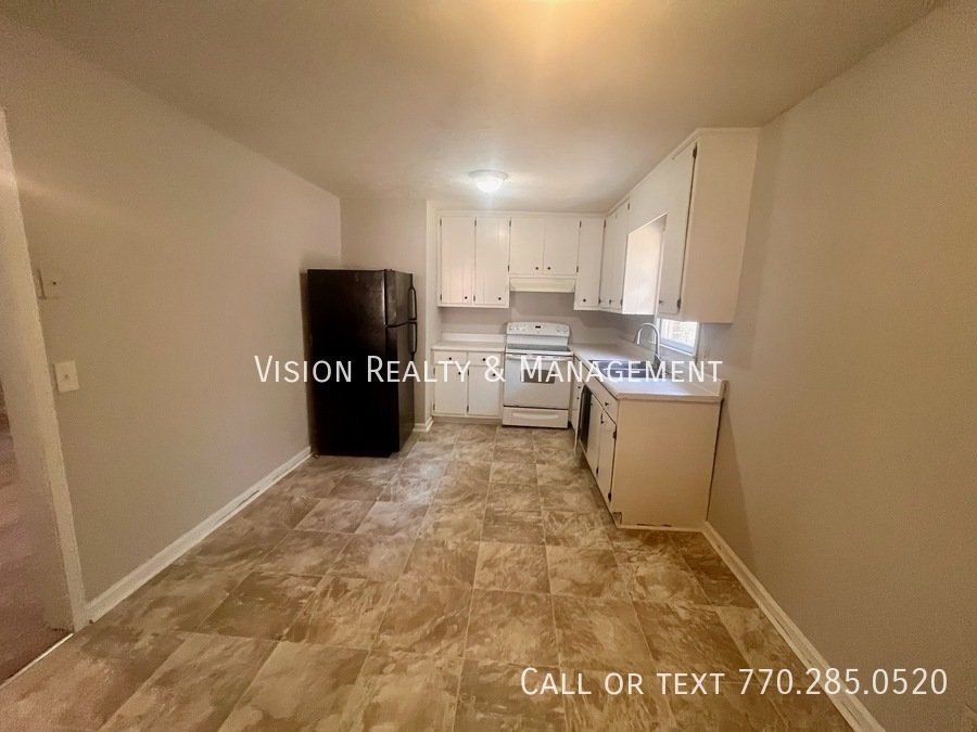 27 Monroe Rd property image