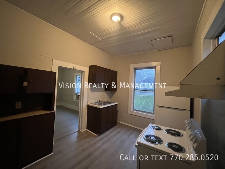 910 Truitt Ave property image