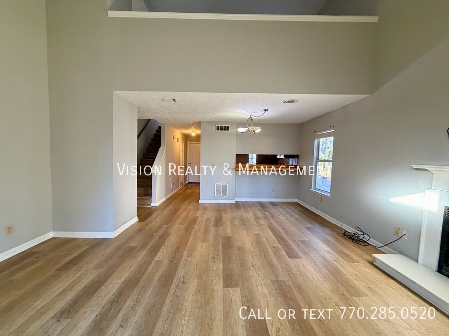 Beautiful 1BD 1.5 BA Townhome MOVE in READY property image