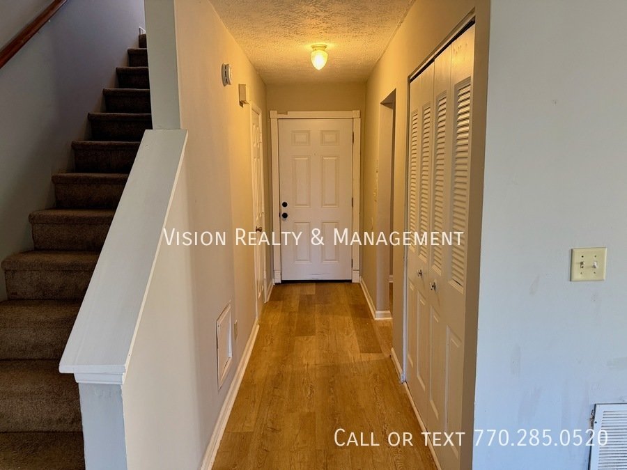 Beautiful 1BD 1.5 BA Townhome MOVE in READY property image
