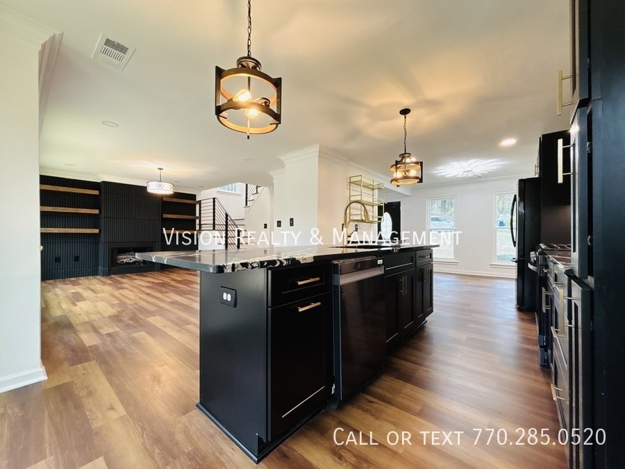 Newly-Renovated 4 Bed/2.5 Bath in Gresham Park property image