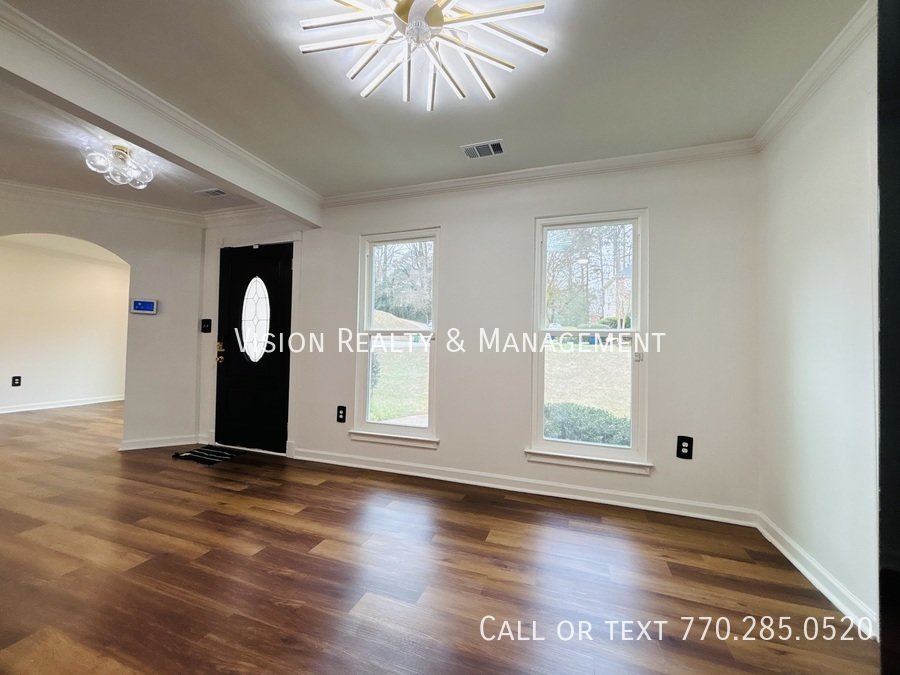 Newly-Renovated 4 Bed/2.5 Bath in Gresham Park property image