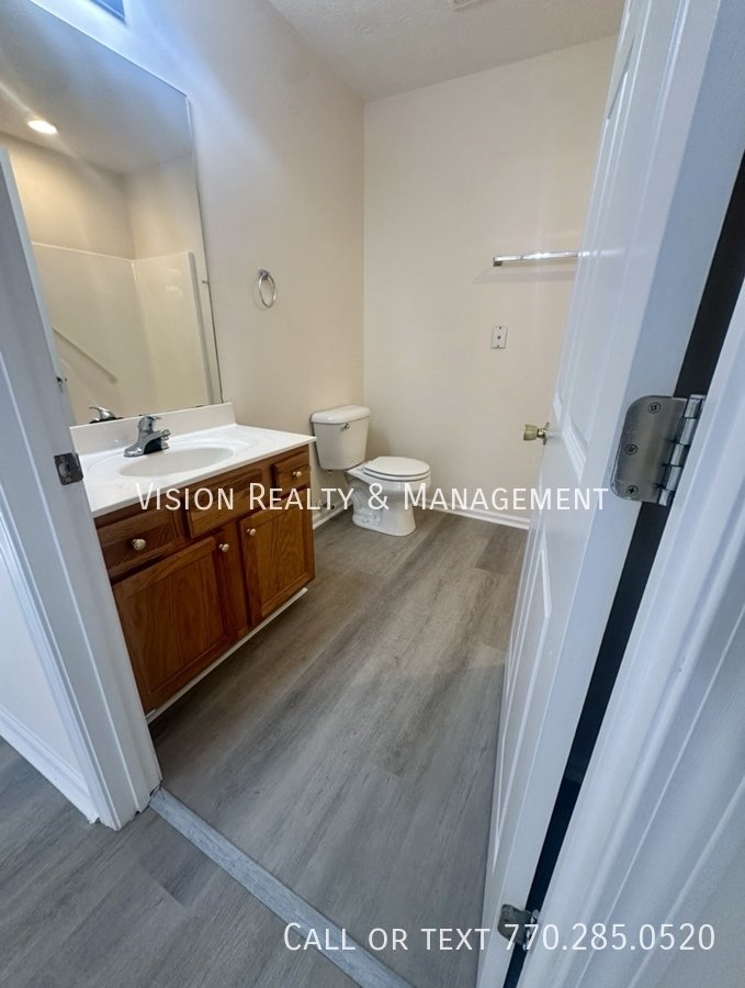 Beautiful 2BD/2Bath Duplex Available Now property image