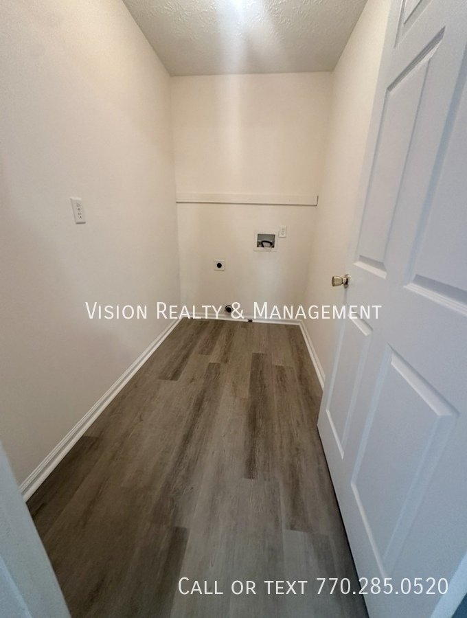 Beautiful 2BD/2Bath Duplex Available Now property image