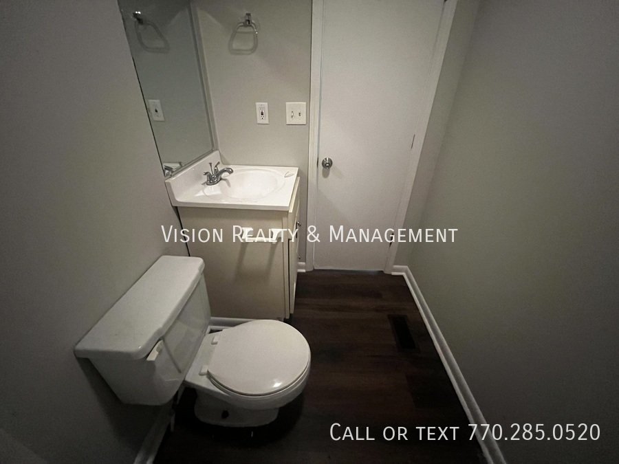 3BD/1BA in Winston property image