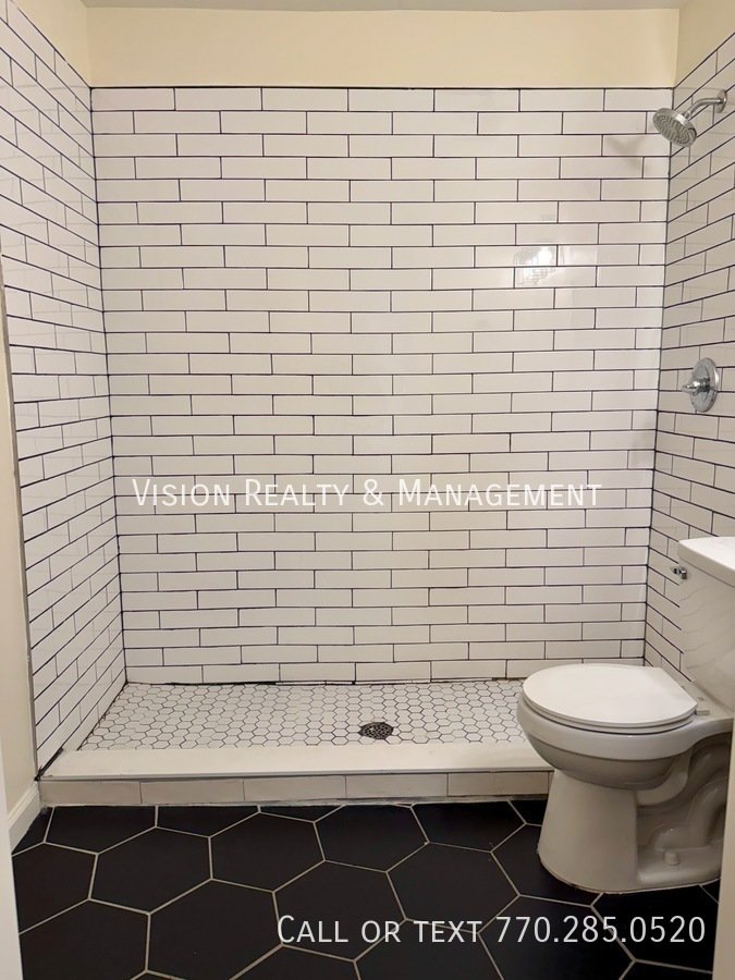 Move In Ready! 1BD 1BA Unit Near Ponce City Market property image