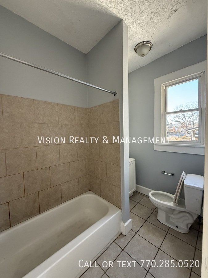 214 Hamilton Ave. Unit A property image