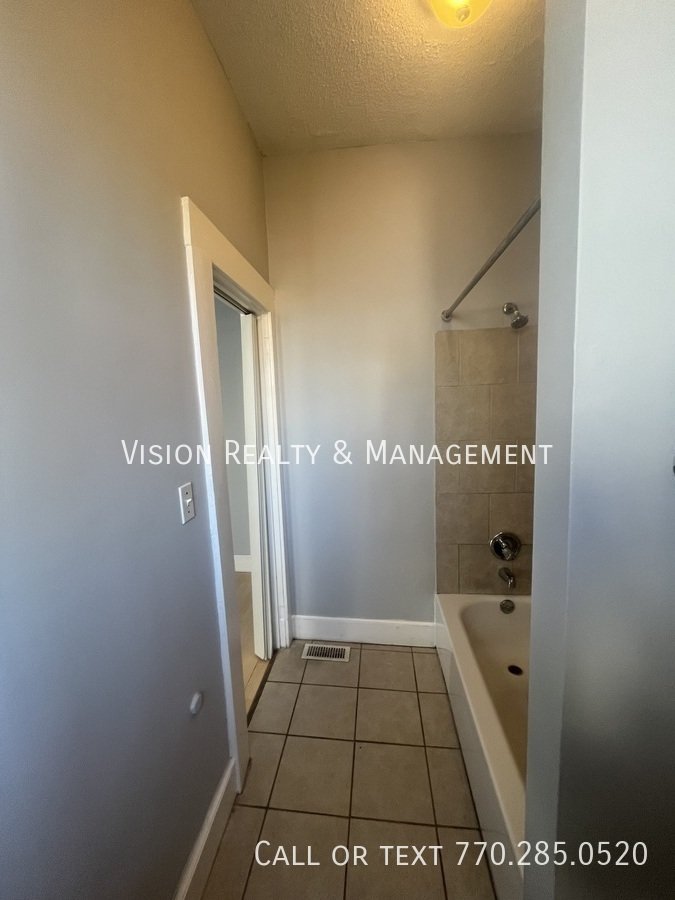 214 Hamilton Ave. Unit A property image