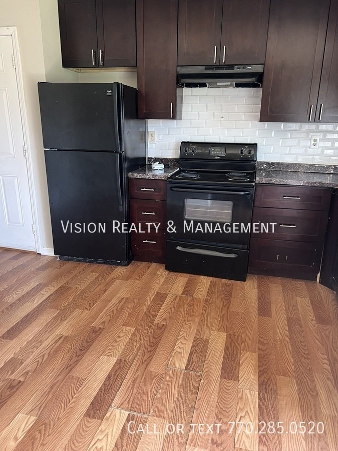 2 Bed/1 Bath Ready Now! property image