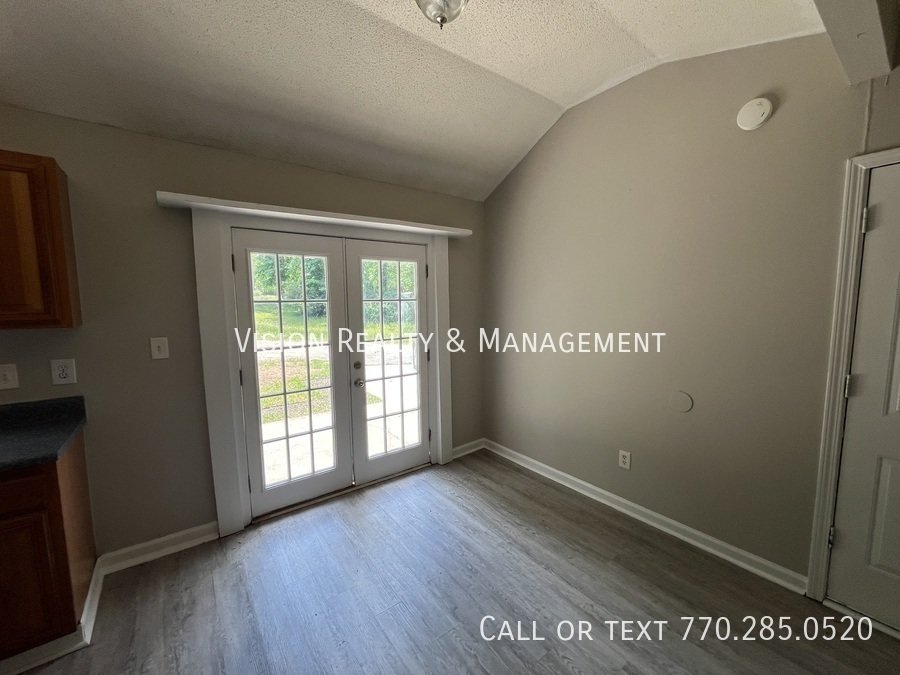 Three Bedroom/ Two Bath in Carrollton property image