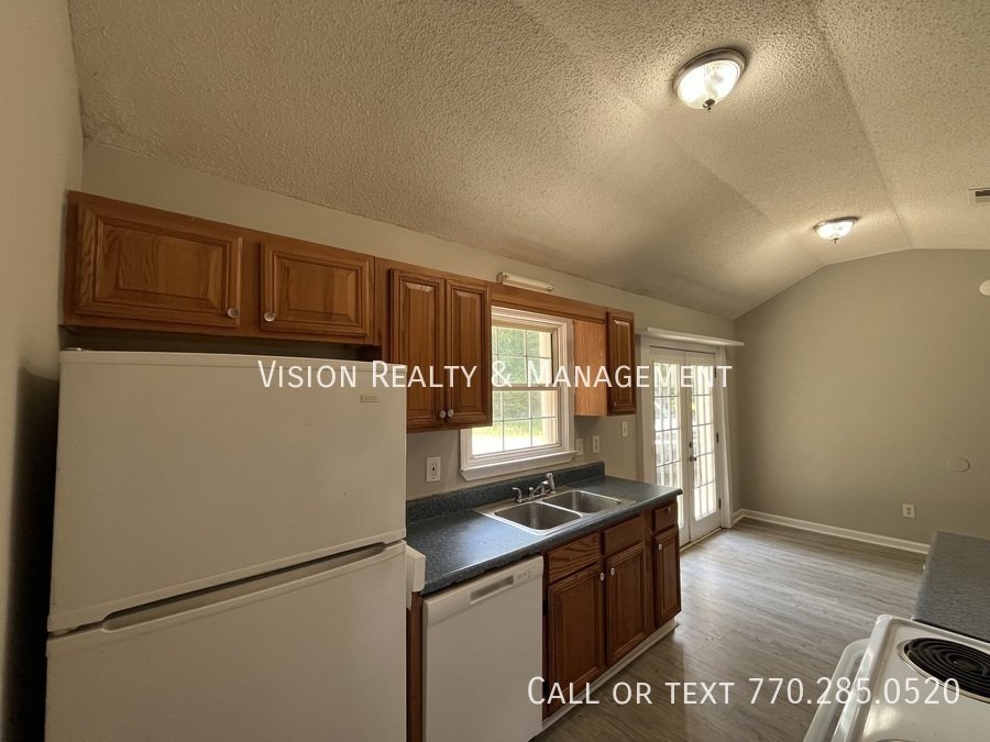 Three Bedroom/ Two Bath in Carrollton property image