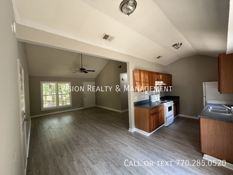 Three Bedroom/ Two Bath in Carrollton property image