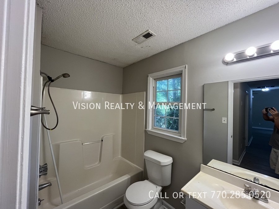 Three Bedroom/ Two Bath in Carrollton property image
