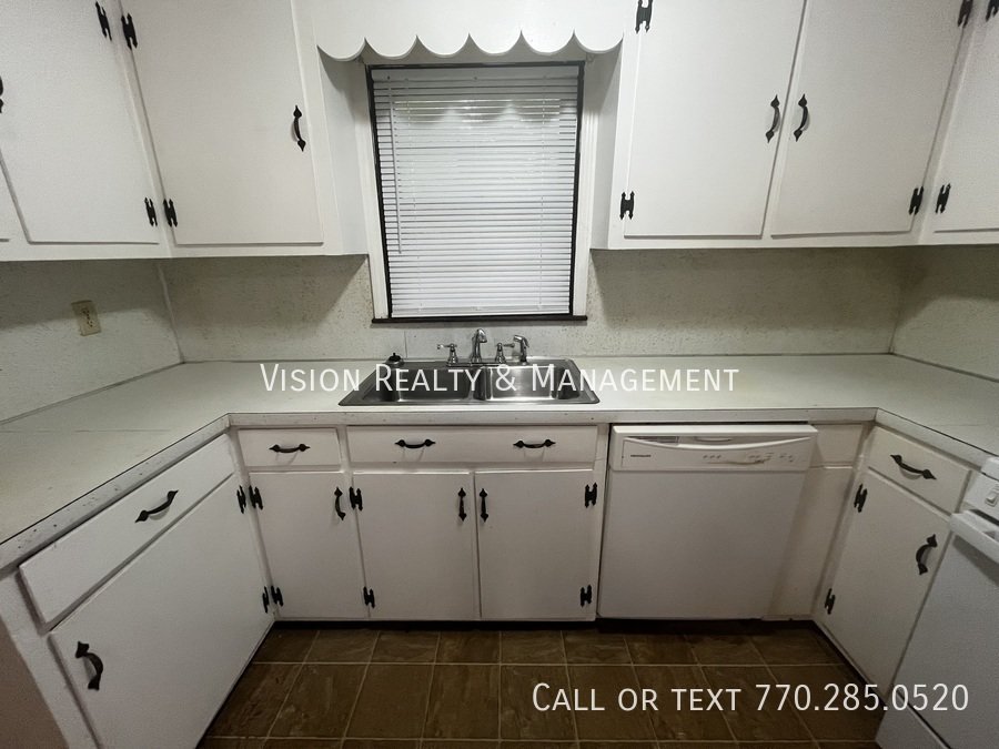 Available now, Move in Ready property image