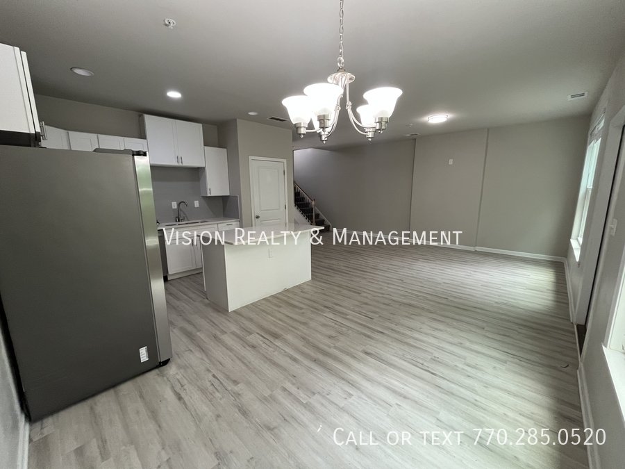 Beautiful 3 BD 2.5 BA Townhome MOVE in READY property image