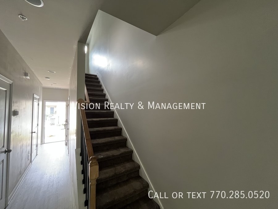 Beautiful 3 BD 2.5 BA Townhome MOVE in READY property image