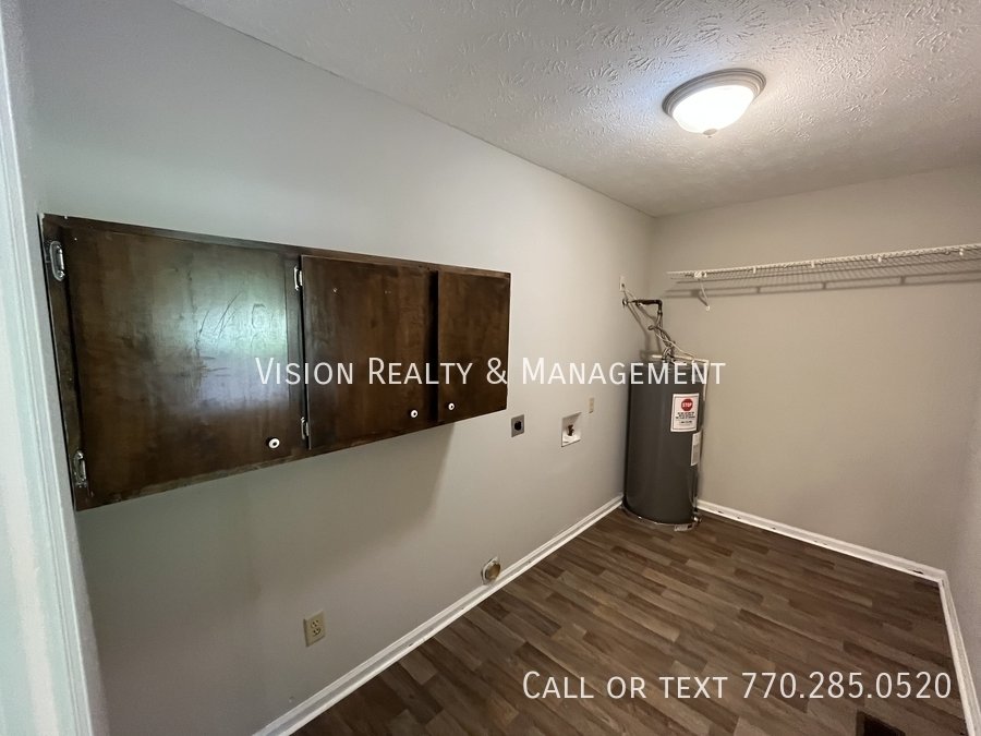 Charming 3BD/2BA in Villa Rica property image