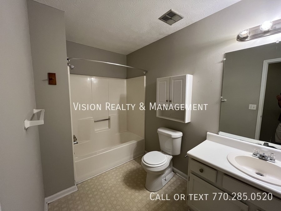 Charming 3BD/2BA in Villa Rica property image