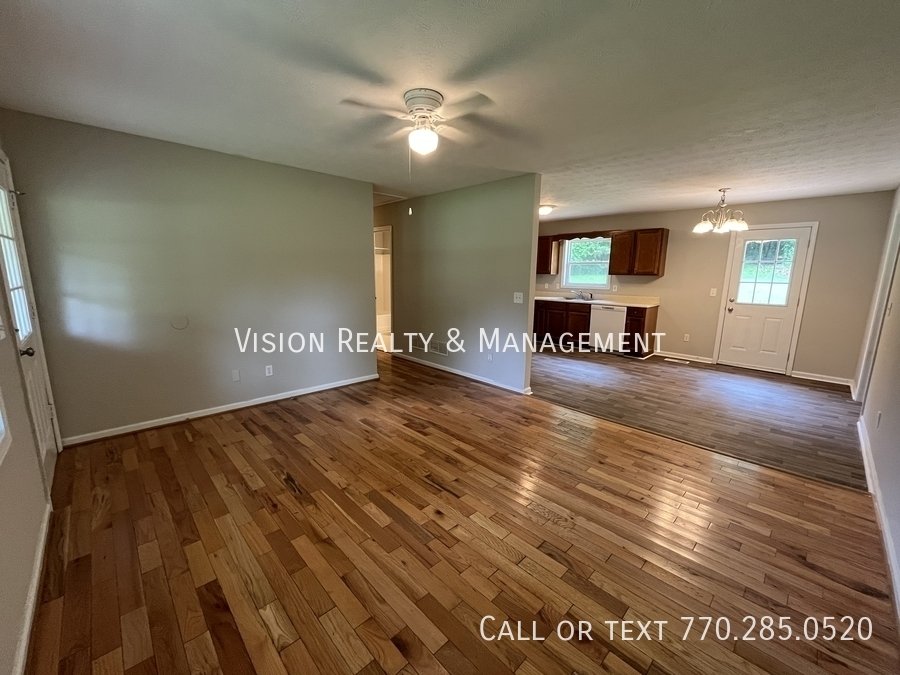 Charming 3BD/2BA in Villa Rica property image