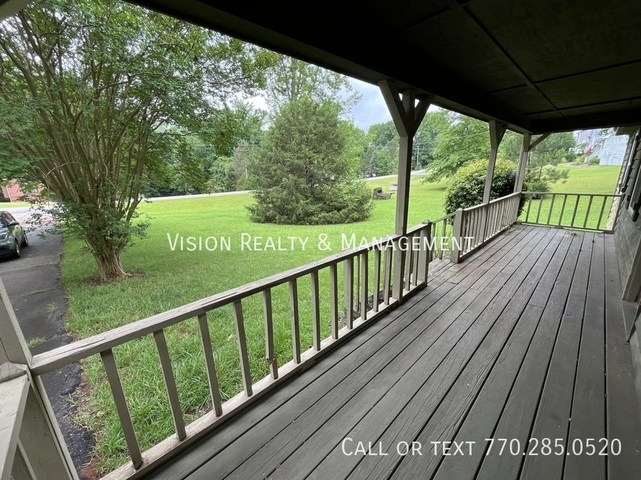 Charming 3BD/2BA in Villa Rica property image