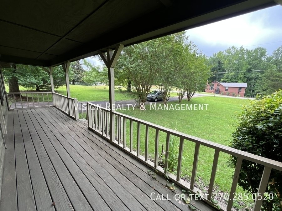 Charming 3BD/2BA in Villa Rica property image