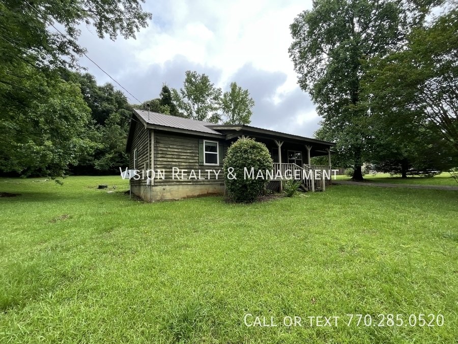 Charming 3BD/2BA in Villa Rica property image