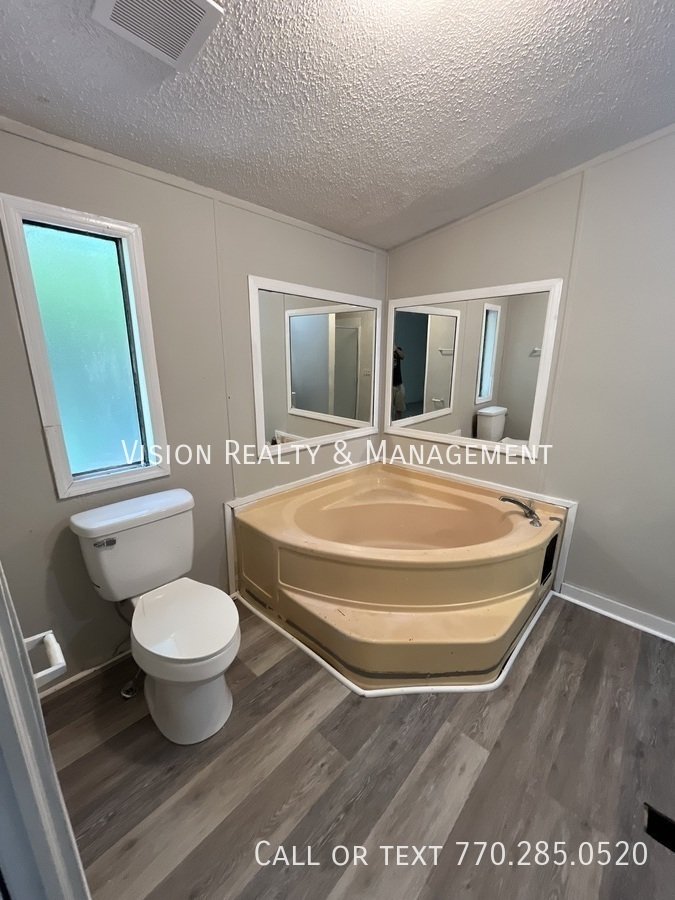 Spacious 3 Bedroom Home For Sale with Owner Financing property image