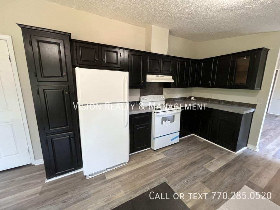 Spacious 3 Bedroom Home For Sale with Owner Financing property image