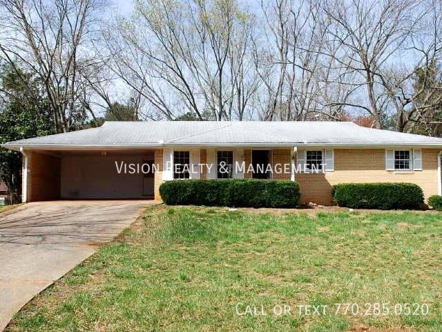 260 Castlegate Cir property image