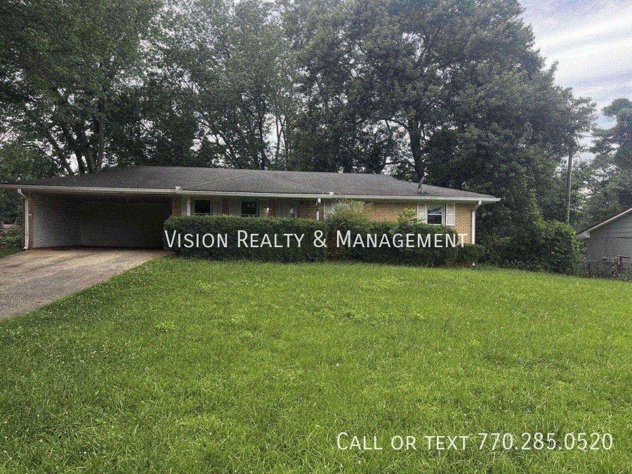 260 Castlegate Cir property image