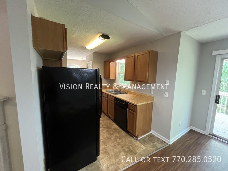 208 Wesley Chapel Rd. property image