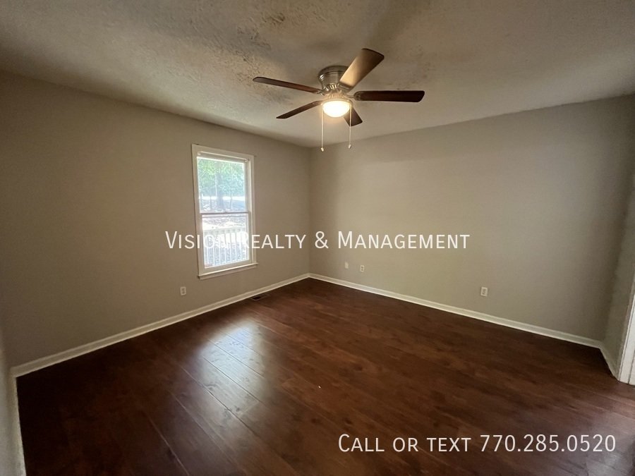 208 Wesley Chapel Rd. property image