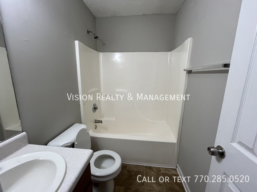 208 Wesley Chapel Rd. property image