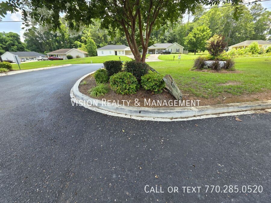 Hidden Creek Condominiums property image
