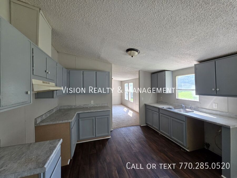 OWNER FINANCED property image