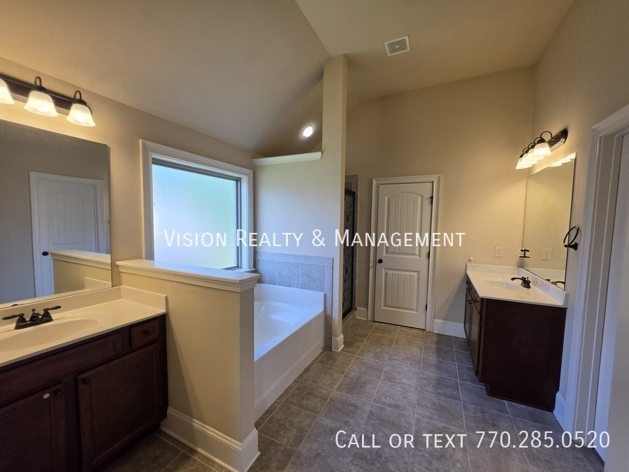 Beautiful 5 BD 3.5 BA in Douglasville property image