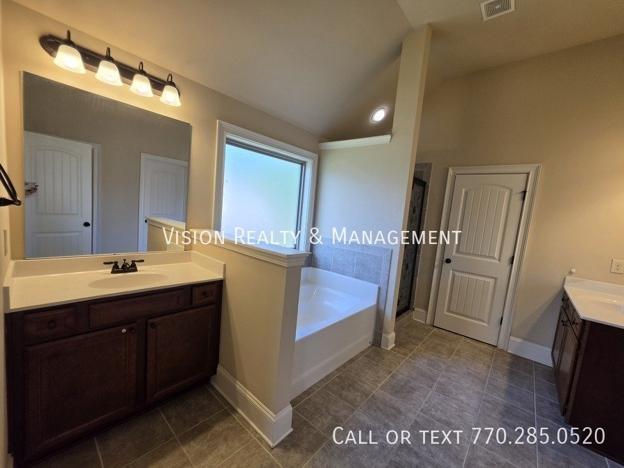Beautiful 5 BD 3.5 BA in Douglasville property image