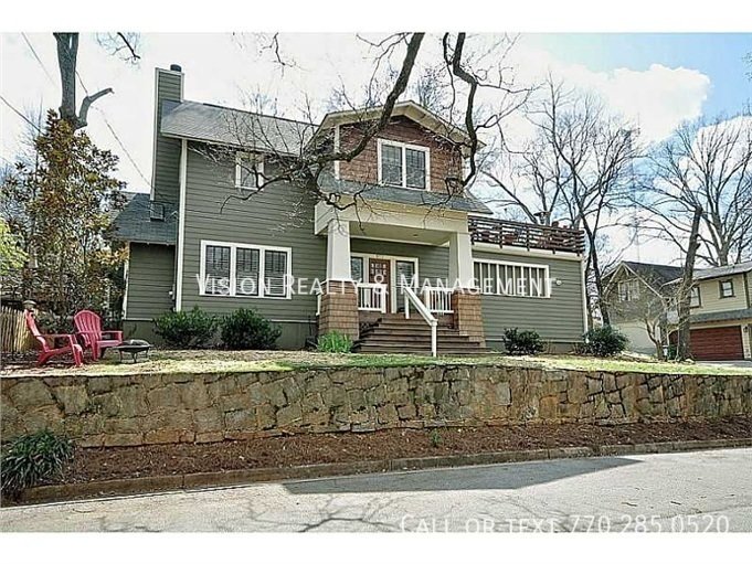 Beautiful 2 BD 2.5 BA property image