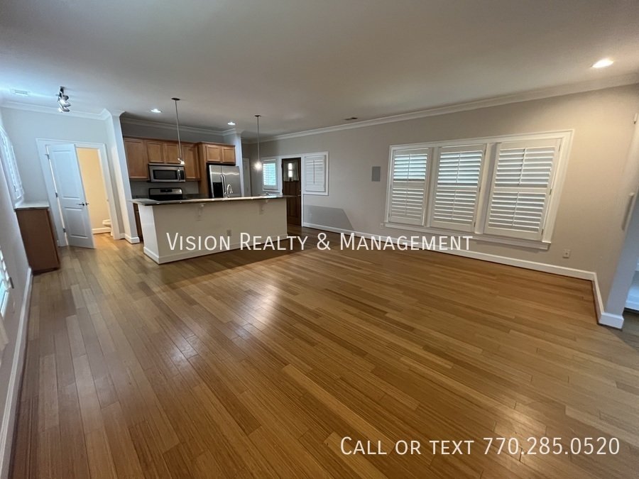 Beautiful 2 BD 2.5 BA property image