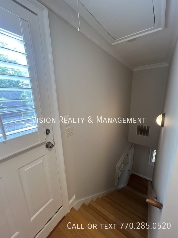 Beautiful 2 BD 2.5 BA property image