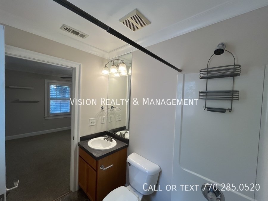 Beautiful 2 BD 2.5 BA property image