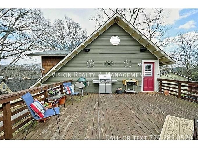 Beautiful 2 BD 2.5 BA property image