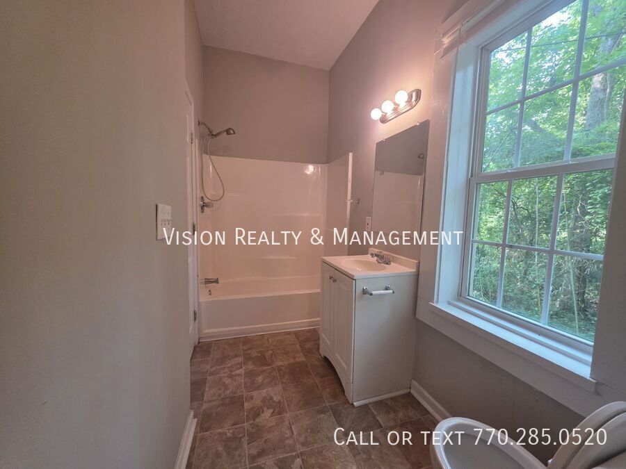 127 Pike St property image