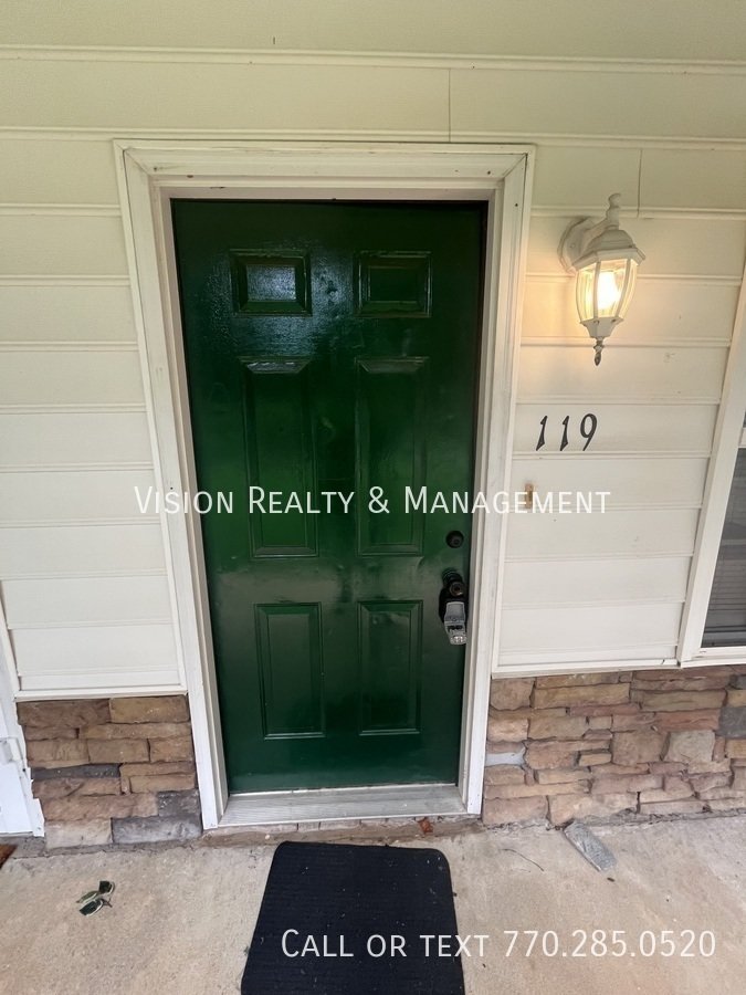 Beautiful 2 BD 2 BA property image