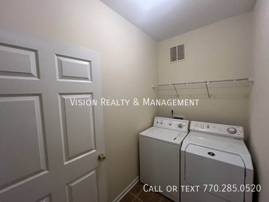 Beautiful 2 BD 2 BA property image