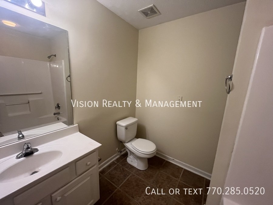 Beautiful 2 BD 2 BA property image