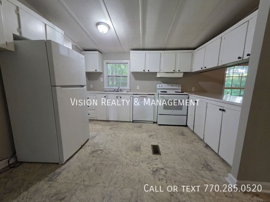 Beautiful 3 BD 2BA In Villa Rica property image